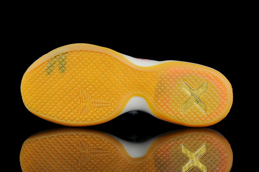 Nike Kobe X "Independence Day"
